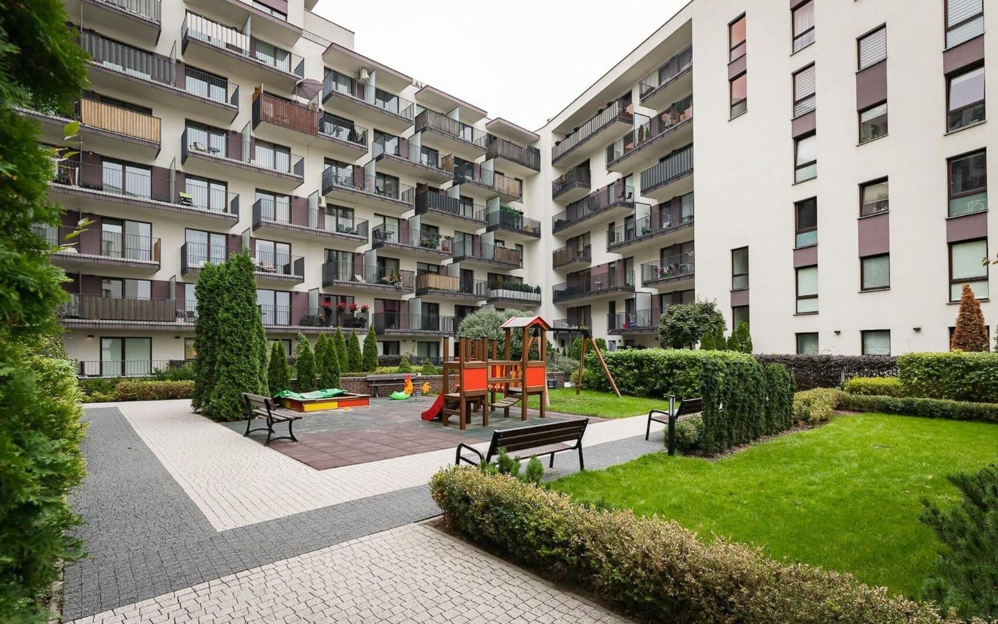 Burakowska 16 - Modern Apartment With Balcony Noclegi Renters Varşovia Exterior foto
